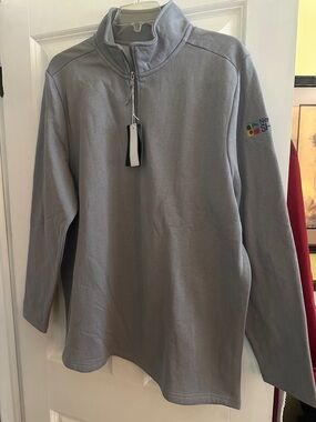 Men's Light Gray Quarter-Zip Fleece Sweater